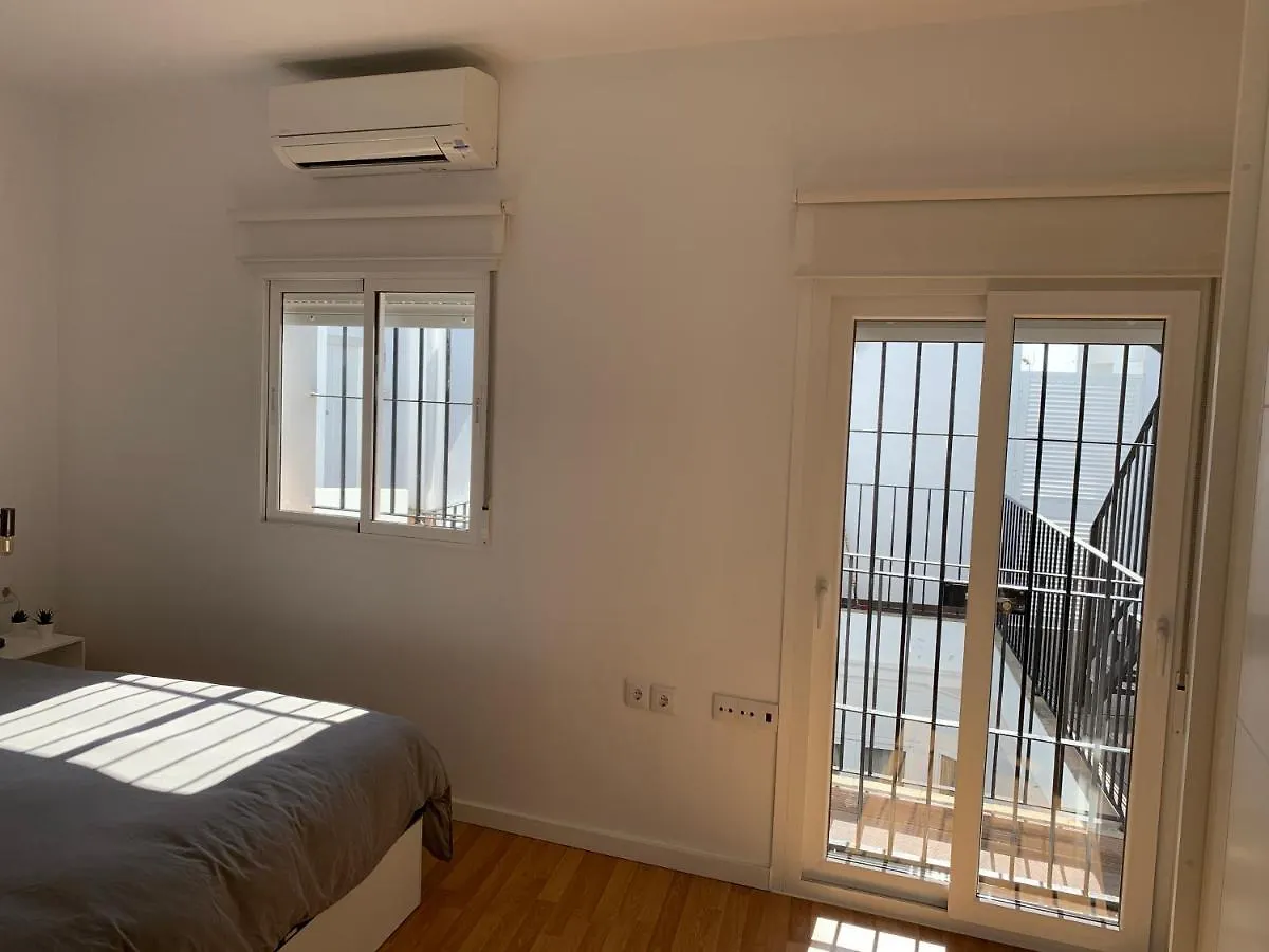 Apartamento Atico Terraza Cadiz Centro Ascensor Playa de la Caleta