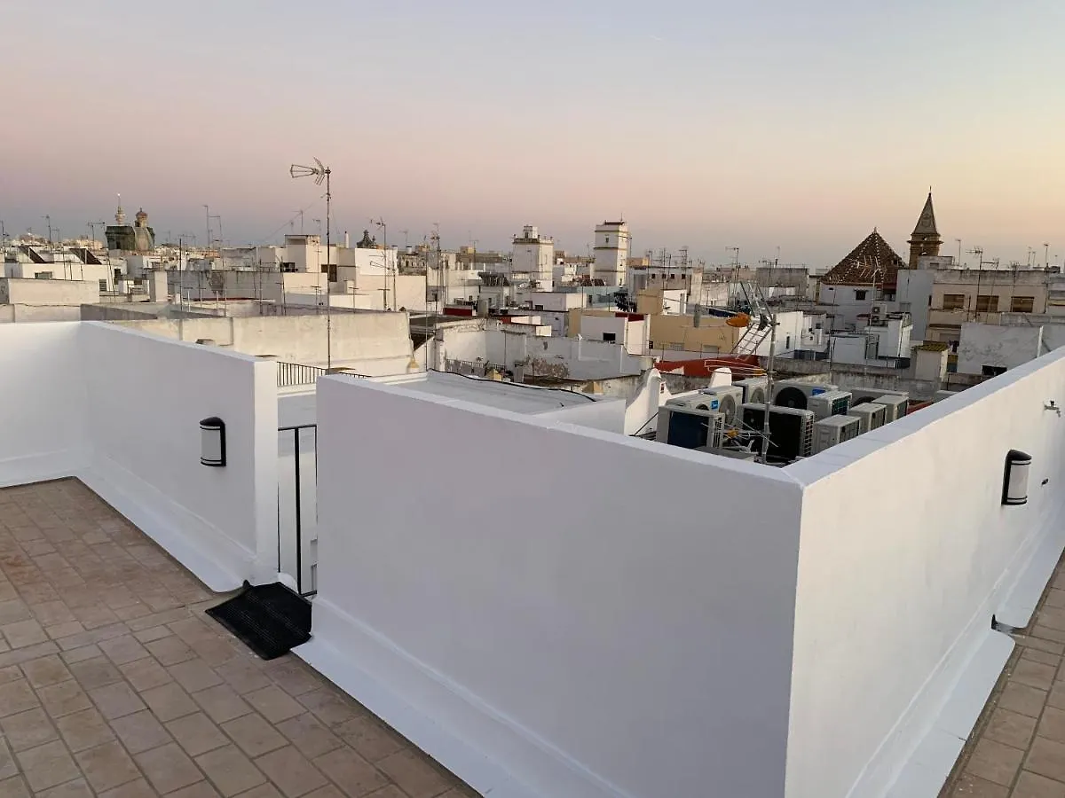 Apartamento Atico Terraza Cadiz Centro Ascensor Playa de la Caleta España
