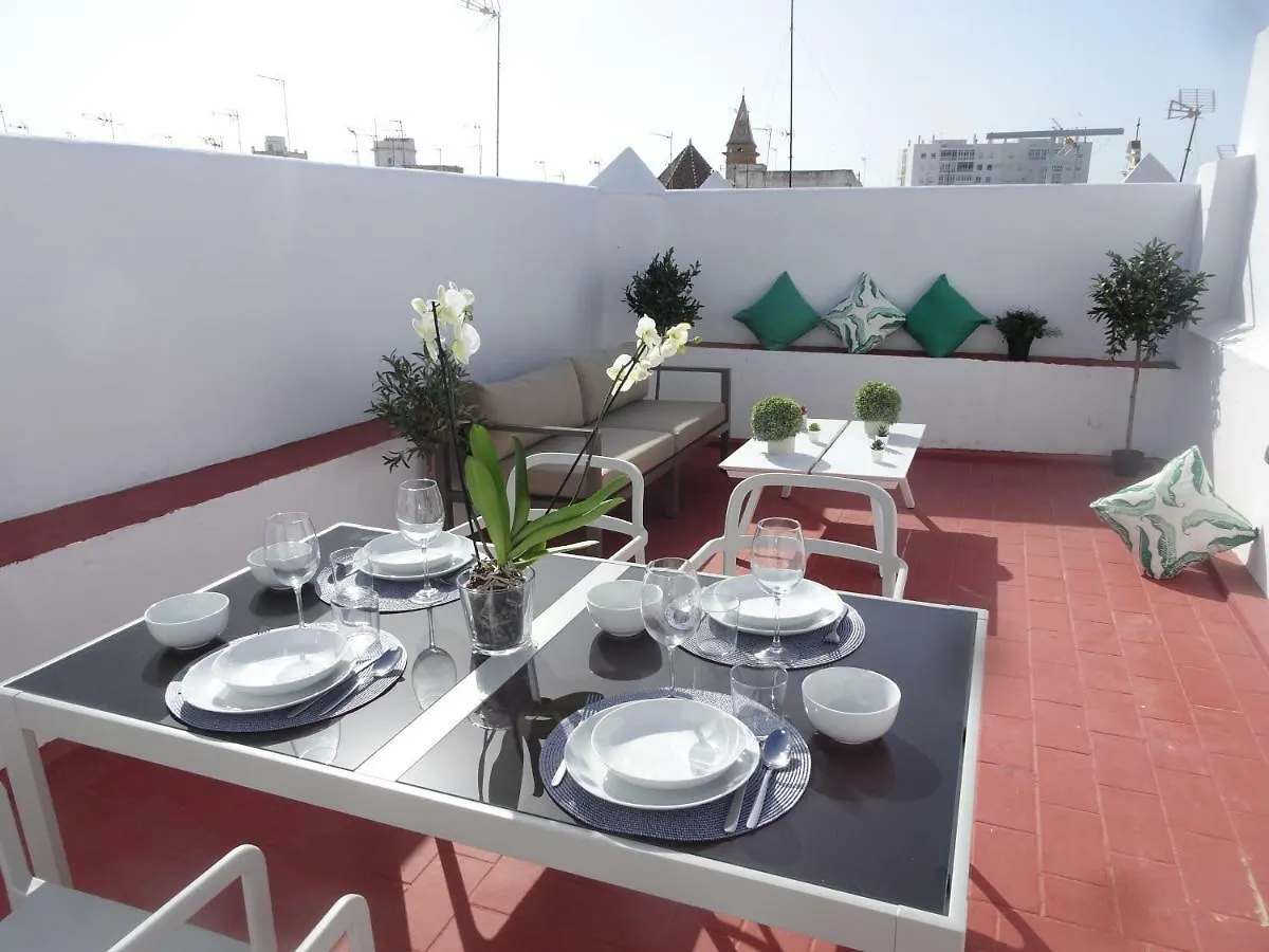 Apartamento Atico Terraza Cadiz Centro Ascensor Playa de la Caleta 0*,  España